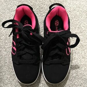 Heelys- Brand New- Youth 13